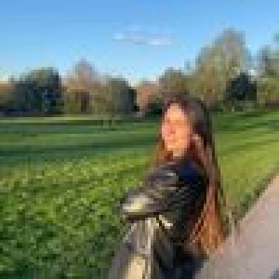 Júlia  is looking for a Room in Breda