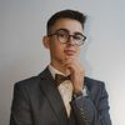 Adrián  is looking for a Room in Breda