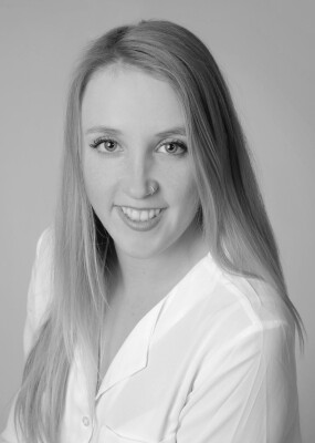 Lisa  zoekt een Kamer / Appartement / Huurwoning in Breda